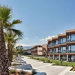 Курортний комплекс La & Crete (adults Only) 5*
