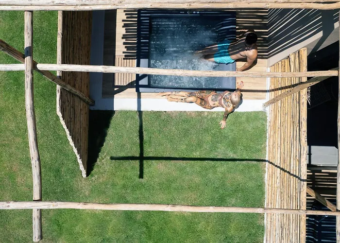 La & Crete (adults Only)