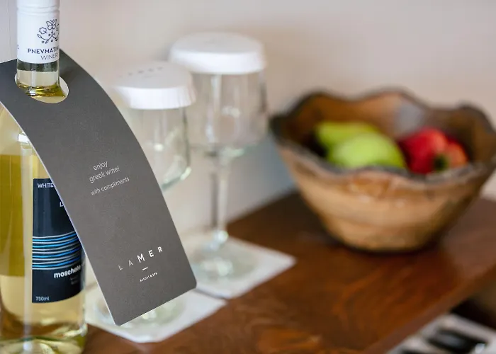 La & Crete (adults Only)